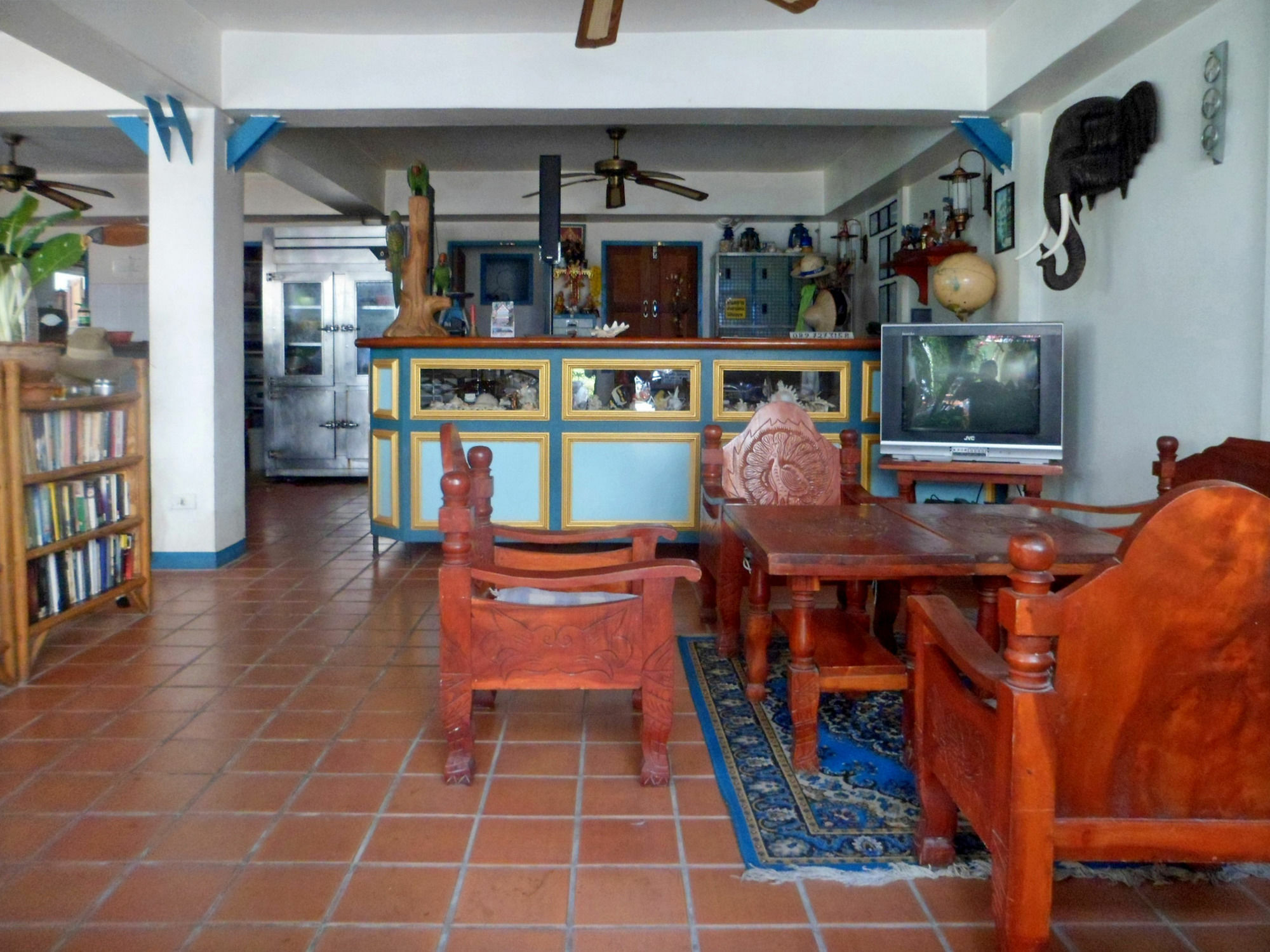 Niku Guesthouse Patong Exterior photo